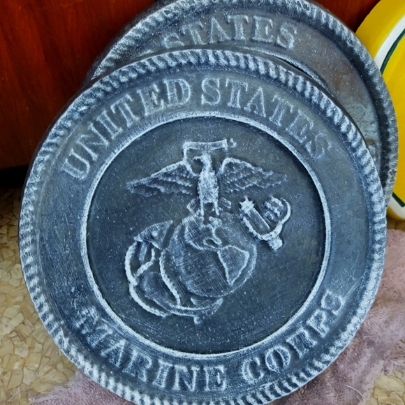 Marine Stone - Picture 1 of 1